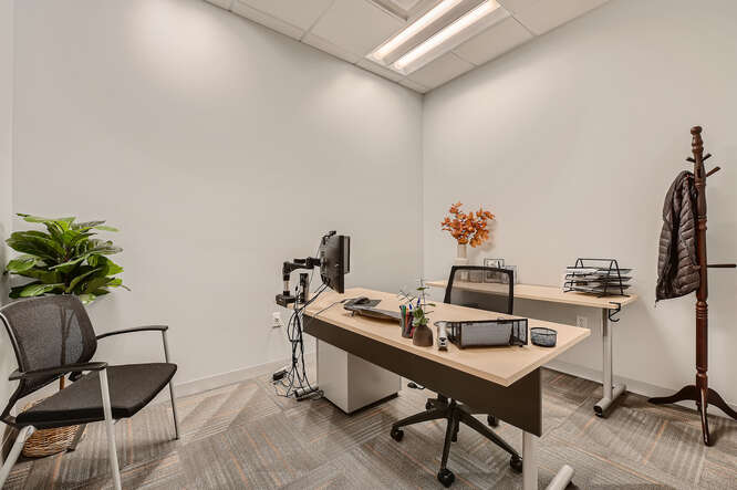 Private Interior Office at Office Evolution Southlands