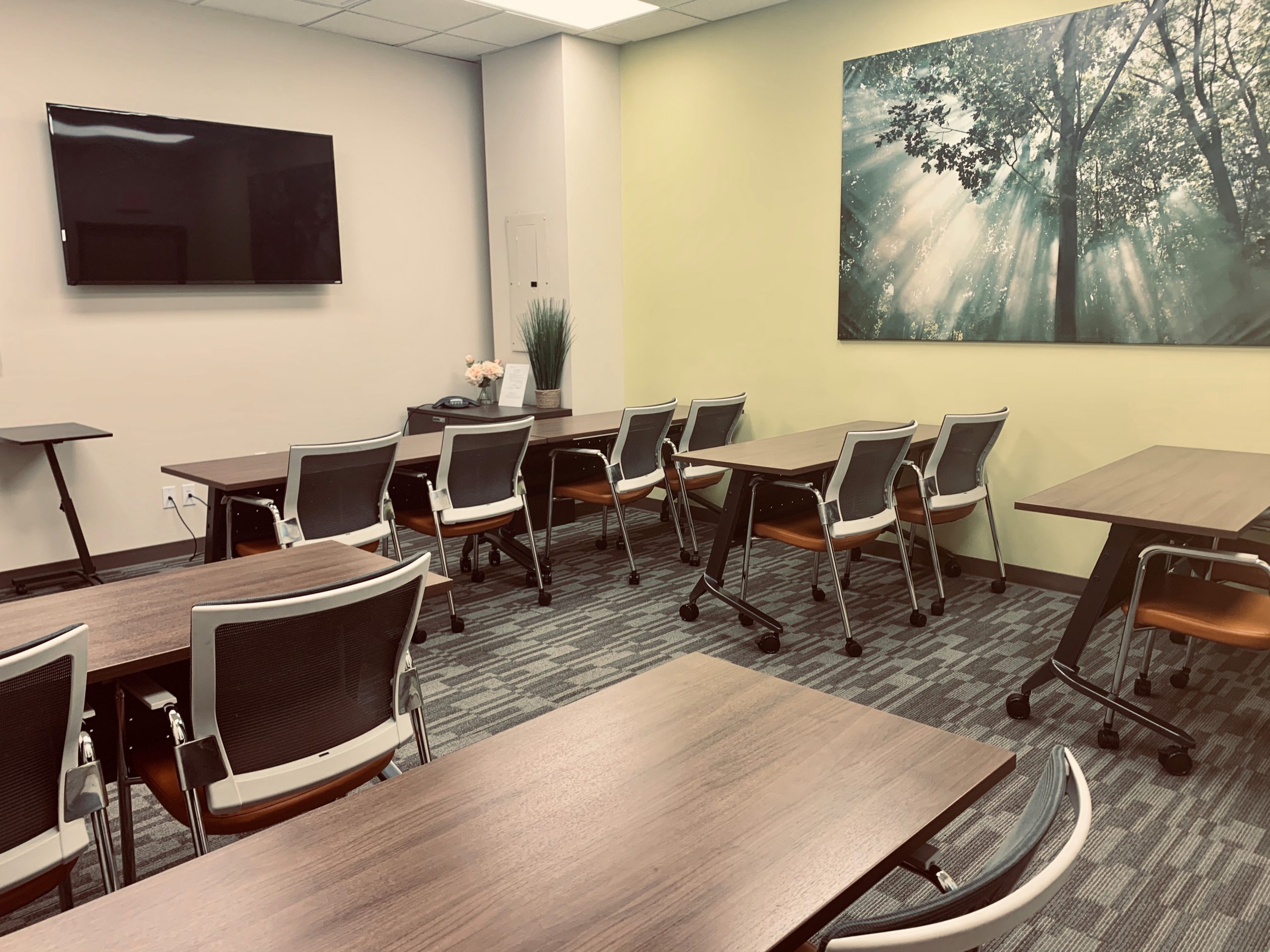 Conference Room for Rent Near Me-1