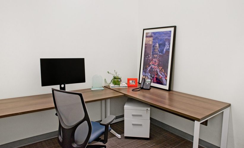 Dedicated Desks Pro